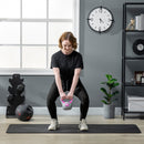 Kettlebell per Allenamento 2 Kg Base Piatta e Impugnatura per Stacchi in PU e Sabbia Rosa
