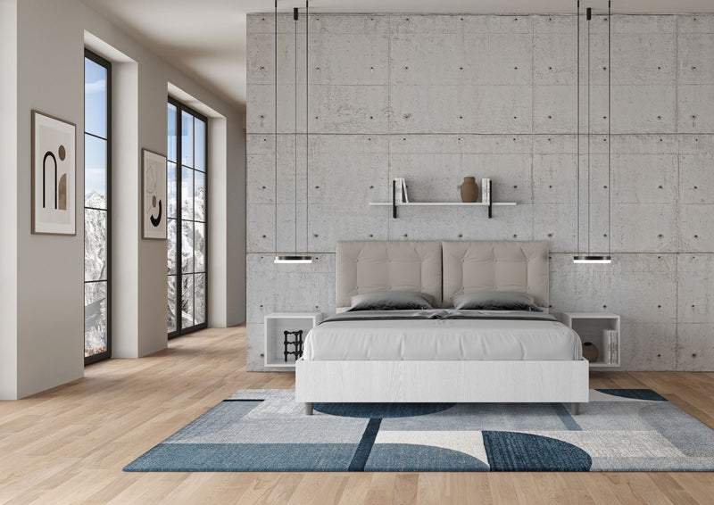 Letto Matrimoniale con Alzata Comoda Struttura Bianco Frassico con Cuscini in Similpelle Annalisa Tortora Varie Misure