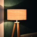 Lampada da Terra Tripode in Legno e Lino con Interruttore a Pedale Altezza 154 cm 