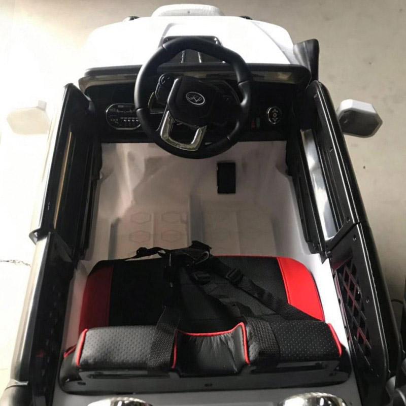 Macchina Elettrica per Bambini 2 Posti 12V Jepsen Fuoristrada 4x4 Bianco