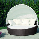 Divano Letto da Esterno Sunny con Cuscini 168x168x148 h cm in Wicker Marrone