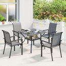 Set 5 Pezzi da Giardino Tavolo con Foro Centrale e Ripiano Inferiore con 4 Sedie Impilabili in Acciaio Grigio      
