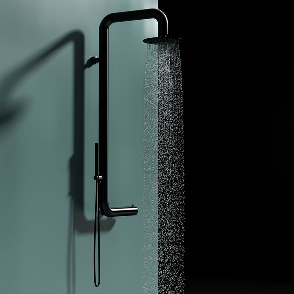 acquista Doccia da Giardino in Acciaio Inox Installazione a 3 Punti a Parete Sined Cabras Nero