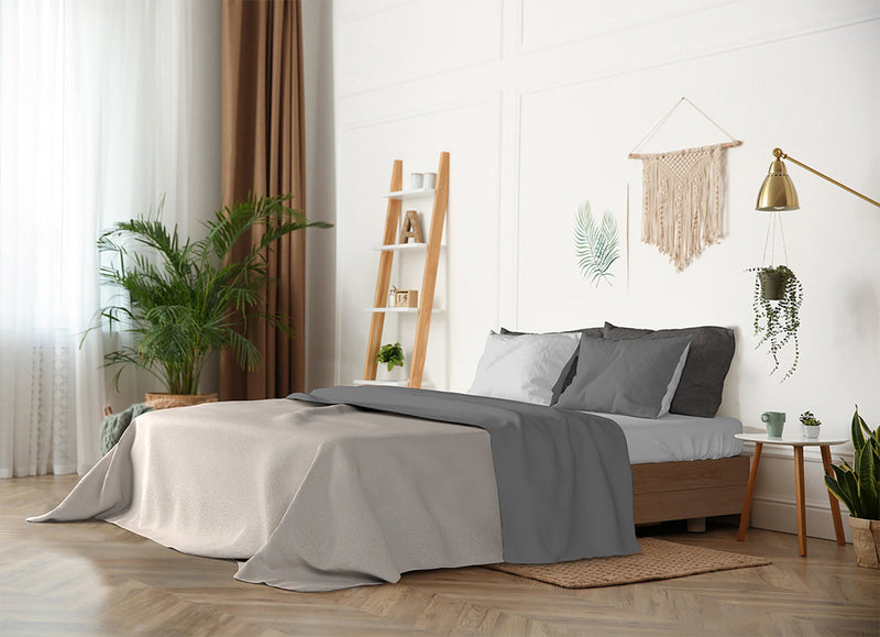 Set Lenzuola Sopra Sotto e Federe Doubleface Grigio Chiaro\/Fumo