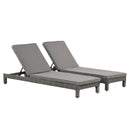 Set 2 Lettini Prendisole in Acciaio con Cuscino Grigio 