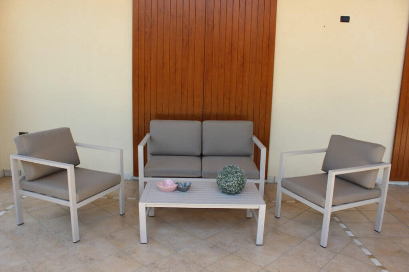 Set Salotto da Giardino Divano 2 Poltrone e Tavolino con Cuscini in Alluminio Tortora