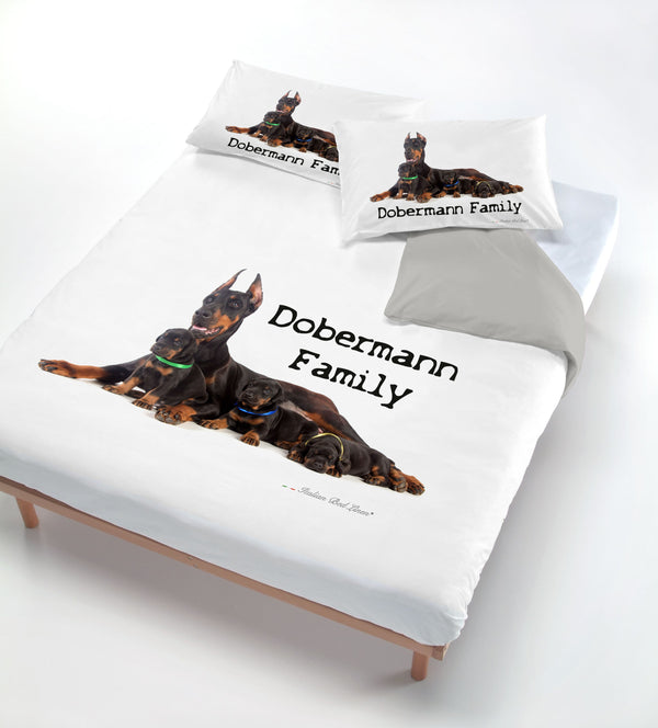 Housse de couette avec imprimé sur le sac et taies d'oreiller Doberman Family prezzo