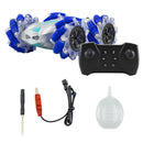 Auto Telecomandata 2.4GHz Stunt con Rotazione Acrobatica e Getto d'Acqua Grigio