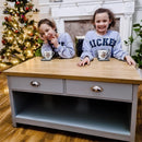 Tavolino 2 Cassetti 1 Ripiano 99x55x50,5 cm in MDF Grigio e Legno