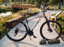 Bicicletta Mountain Bike per Ragazzi 27,5" MTB Derek 21V in Acciaio Nero e Rosso Fluo