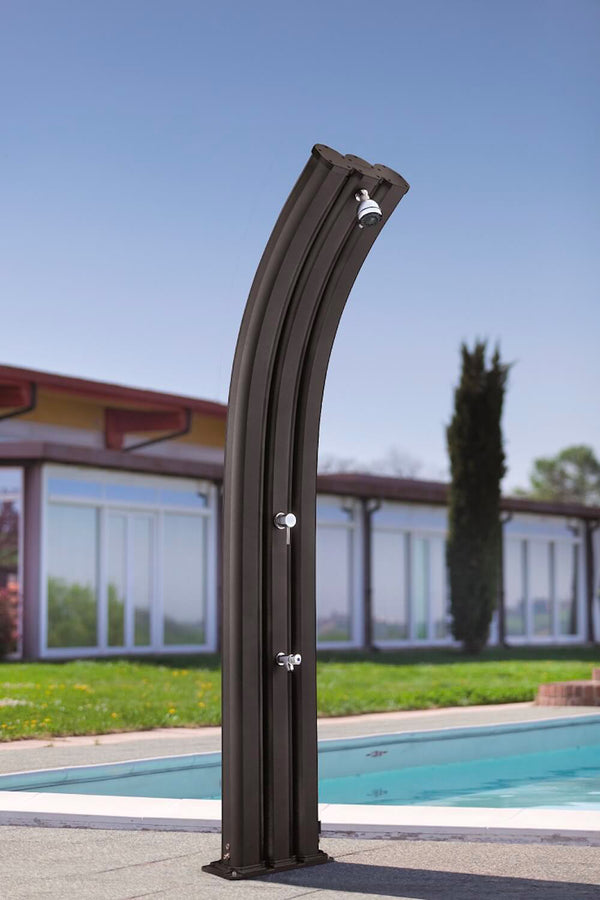 acquista Doccia Solare da Giardino 75L Miscelatore e Lavapiedi Arkema Energy Pro Grigio Antracite