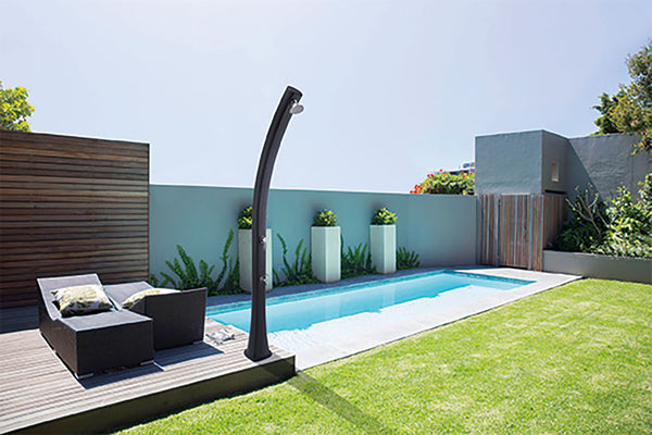 Doccia Solare da Giardino 25 L Miscelatore e Lavapiedi Rio Blu sconto