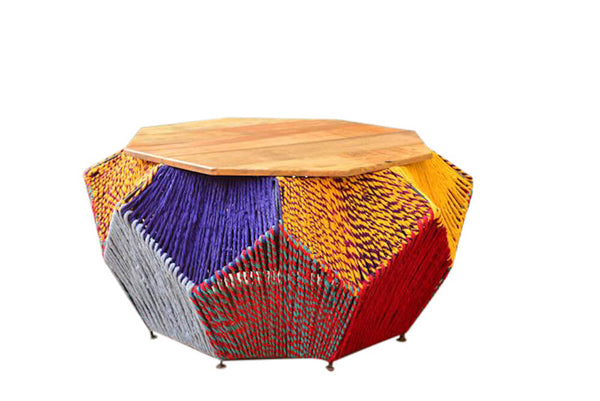 Pouf ethnique en métal Muticolor et bois sconto