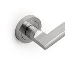 Maniglia Dritta con Rosette Ø50 mm per Porte Scorrevoli Alluminio Nichel Satinato 4 Pezzi Emuca