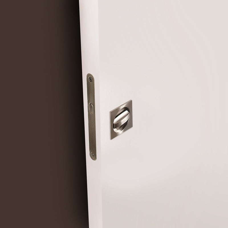 Kit di Serratura con Nottolino Quadrato per Porte Scorrevole Acciaio Nichel Satinato. Emuca