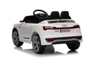 Macchina Elettrica per Bambini Licenza Ufficiale Audi SQ8 12V 4,5Ah Bianco