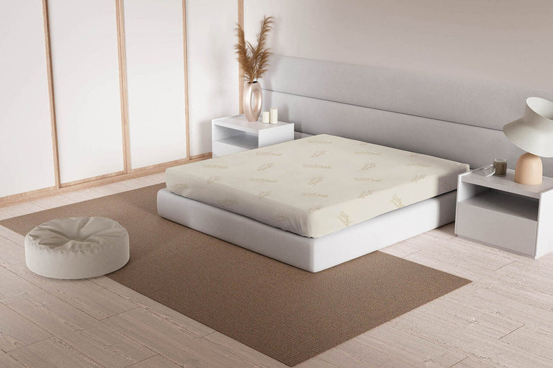 Coprimaterasso Elasticizzato in Poliestere Panna Varie Misure