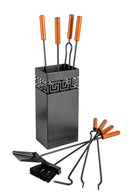 Trespolo per Attrezzi Camino Rettangolare Sagoma Greca con Paletta Scopino Attizzino e Pinza 17,5x12,5x62 cm in Ferro Verniciato Grigio Martellato