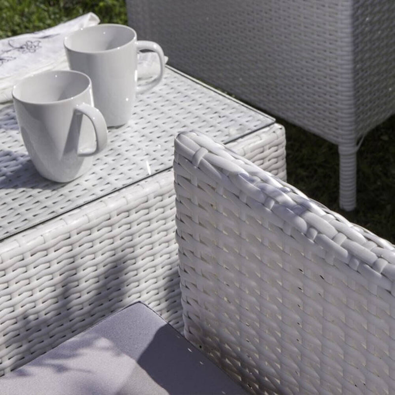 Set Salotto da Giardino Tavolo 2 Poltrone in Polyrattan Bianco Bertozzi Letizia