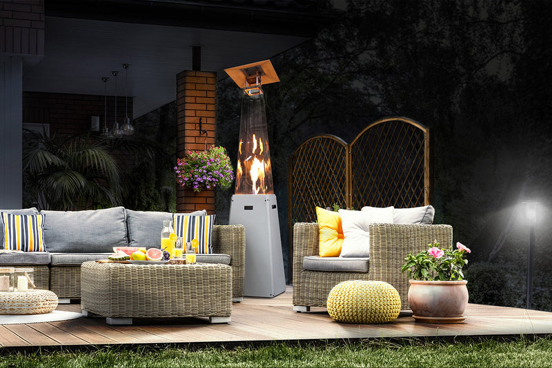 Stufa a Piramide Gas Gpl da Esterno con Vetro in Acciaio Flig Memphis Bianca