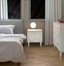 Comodino Luxy 45x40x51 cm in Legno e MDF e in Ferro Bianco e Oro
