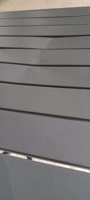 Tavolo da Giardino 120x70x71 cm in Acciaio Grigio Opaco Seconda Scelta