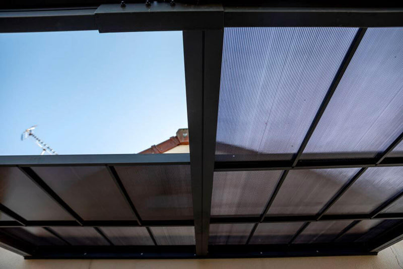 Tettoia 3x4 m in Alluminio Bianco con Tetto a Pannelli Rimovibili Grigio