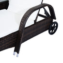 Set 2 Lettini Prendisole da Giardino in Rattan Sintetico Reclinabili Imbottiti con Rotelle e Tavolino Marrone 