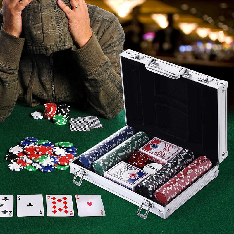 Set 2000 Fiches da Poker 2 Mazzi di Carte e Pulsante Dealer con Valigetta