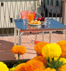 Tavolo Quadrato Impilabile da Giardino in Alluminio e Acciaio 70x70 cm Vorghini