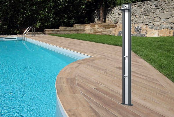 Douche De Jardin Solaire Extérieure 30L Arkema Spring S Mitigeur Inox Cerise prezzo
