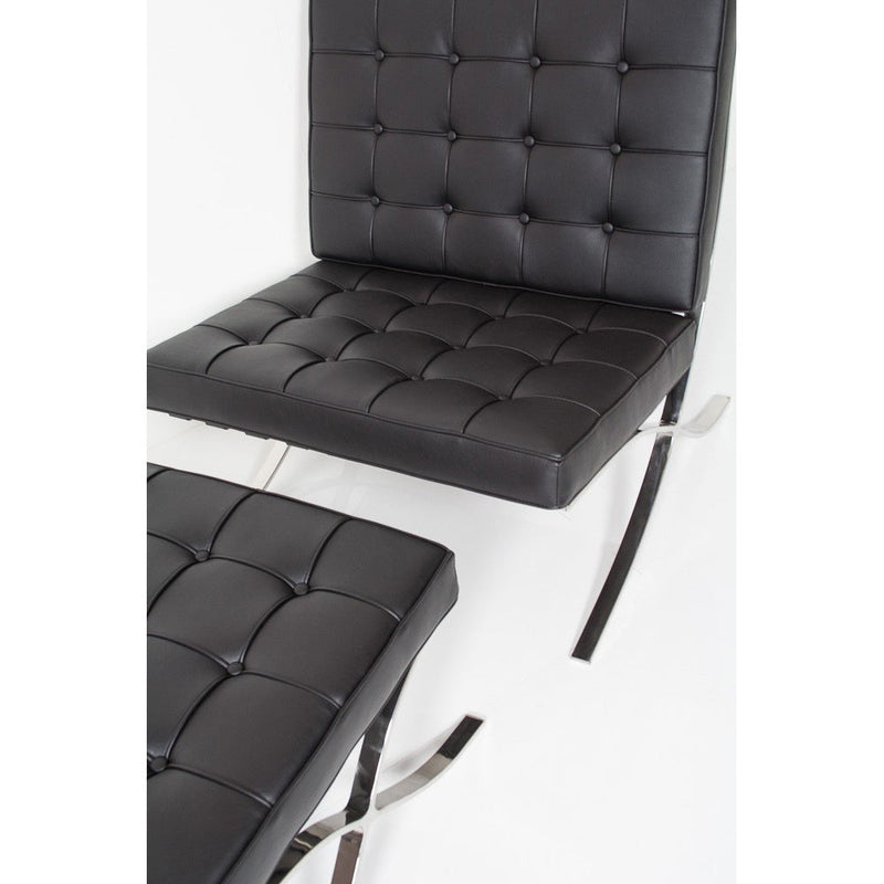 Set Poltrona e Pouf Barcelona in Acciaio Cromato Rivestimento in Similpelle Nero