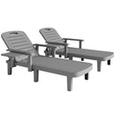 Set 2 Sdraio da Giardino Regolabili 79x158x88 cm con Tavolino e Braccioli in Polipropilene Grigio Scuro      