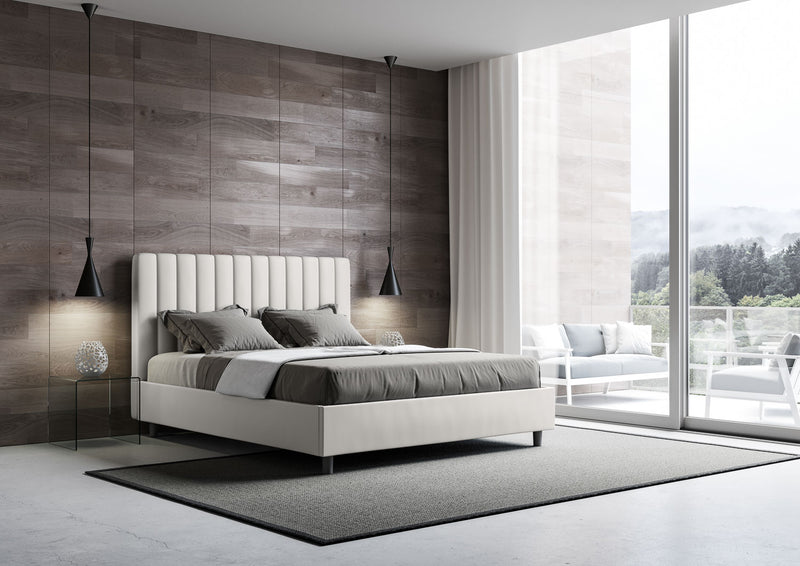 Letto Matrimoniale con Alzata Comoda Imbottito in Similpelle Agueda Bianco Varie Misure