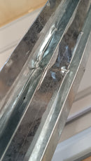 Capanno Porta Attrezzi 142x86x189 cm con Tetto Inclinato e Porta Bloccabile in Metallo Argento Seconda Scelta
