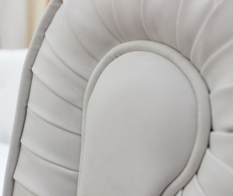 Divano 3  Posti Chesterfield 197x74x82 h cm in Similpelle Bianco