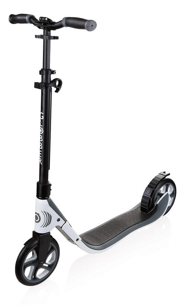 prezzo Trottinette 2 Roues Aluminium Globber One Nl 205 Noir et Blanc