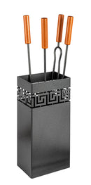 Trespolo per Attrezzi Camino Rettangolare Sagoma Greca con Paletta Scopino Attizzino e Pinza 17,5x12,5x62 cm in Ferro Verniciato Grigio Martellato