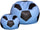 Pouf poire Ø100 cm en similicuir avec repose-pieds Baselli bleu ciel et ballon de football noir